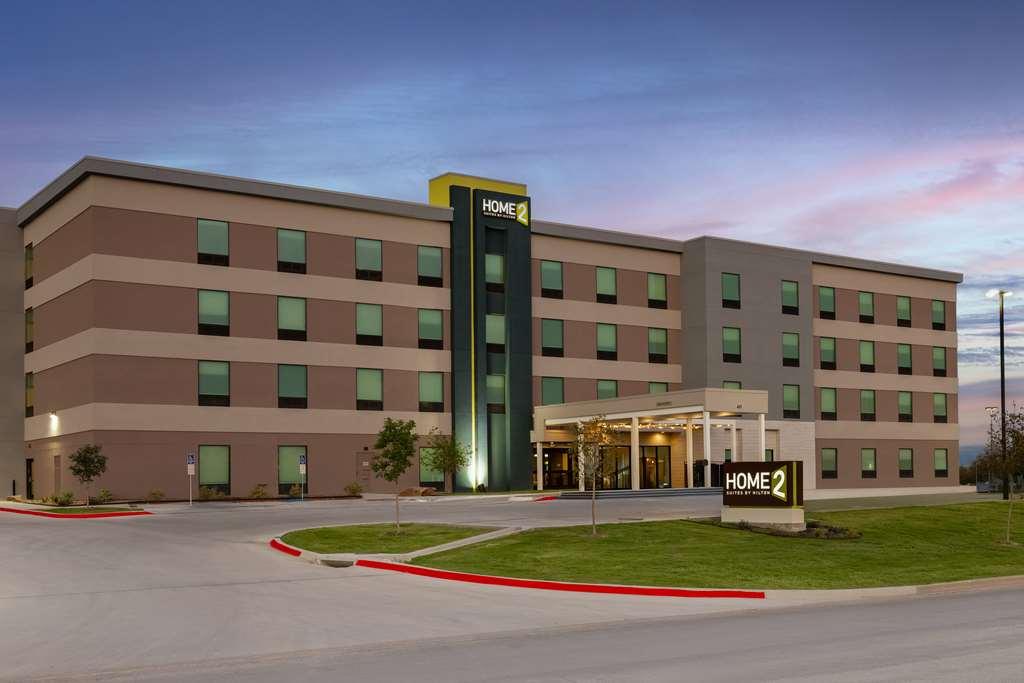 Home2 Suites By Hilton Brownwood Exterior photo